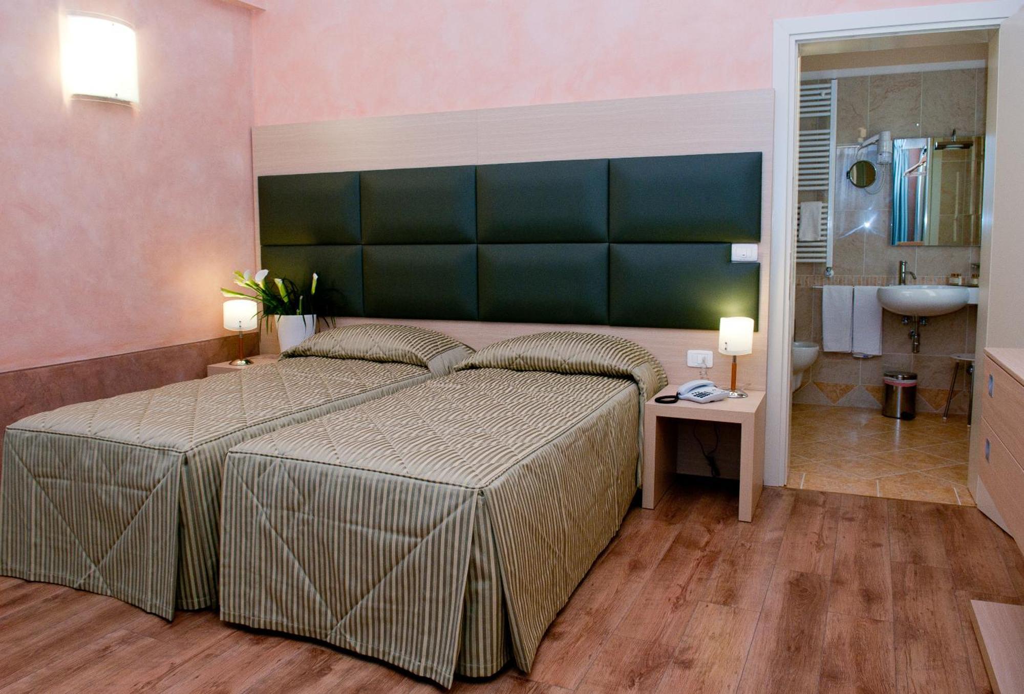 Hotel Villa Maternini Vazzola Bilik gambar