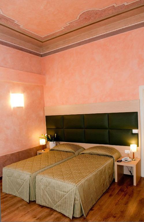 Hotel Villa Maternini Vazzola Luaran gambar